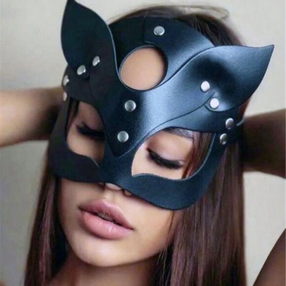 3for$20  Fox Shaped PU Leather Mask  European And American Halloween - Picture 1 of 4